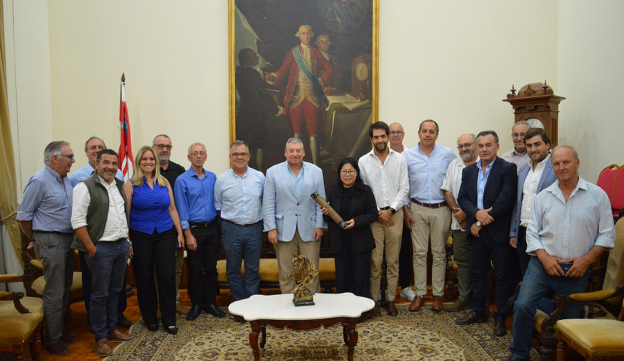 imagen de Empresarios de China y Brasil visitan Florida por proyecto de parque logístico