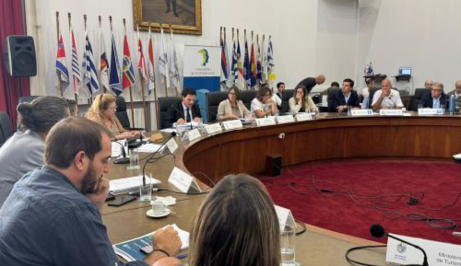 imagen de Aprobaron inversiones por más de 300 millones de pesos para obras en el Interior