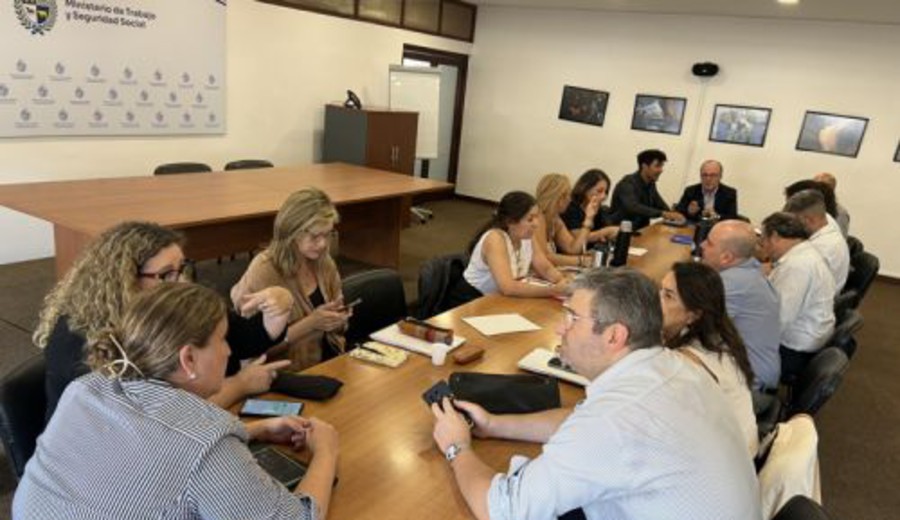 imagen de AEBU: Avance lento en banca oficial