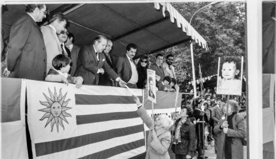 imagen de Mujeres y fotoperiodismo en la transición democrática: inauguran muestra de Nancy Urrutia