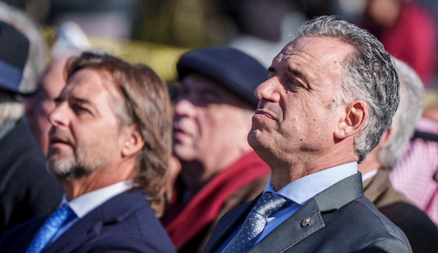 imagen de 28% de frenteamplistas sienten "decepción" y 42% de votantes de la coalición republicana desaprueba accionar opositor