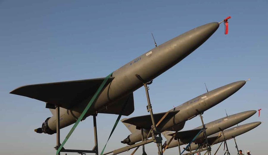 imagen de Irán estrenó con éxito un dron marino armado