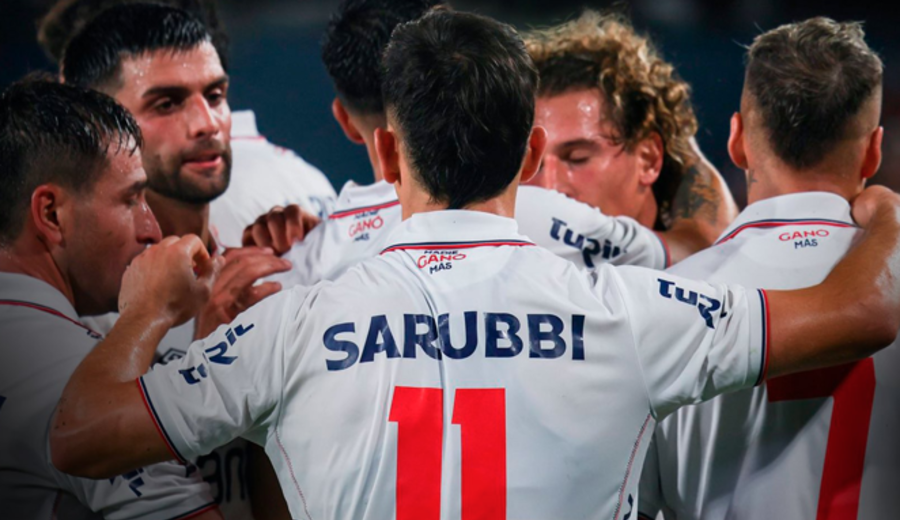 imagen de Nacional derrotó 2-0 a Wanderers y obtuvo tres puntos necesarios