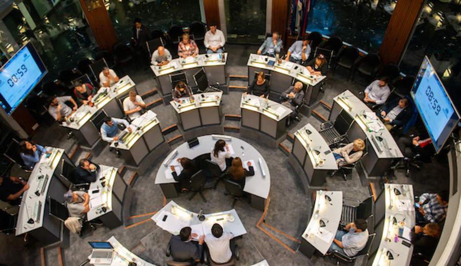 imagen de FA, sin apoyo de la oposición, con 17 votos en 31, aprobó el Presupuesto Quinquenal de la IM