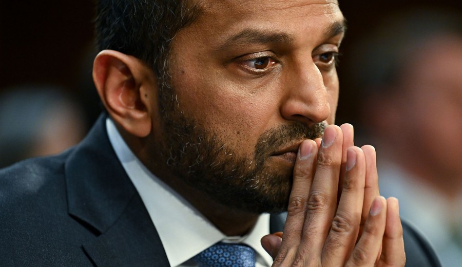 imagen de Hackers vinculados a Irán vulneraron correos electrónicos personales del director del FBI, Kash Patel