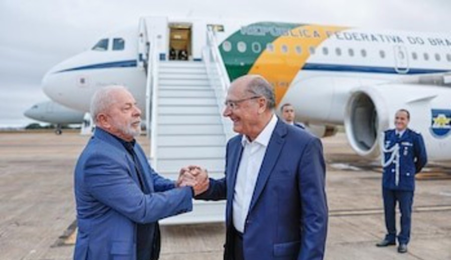 imagen de Lula realiza una amplia reforma de gabinete con miras a las elecciones de octubre