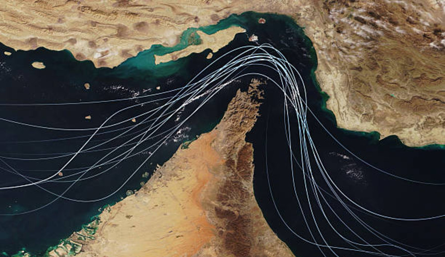 imagen de En marzo 220 buques lograron navegar a través del estrecho de Ormuz
