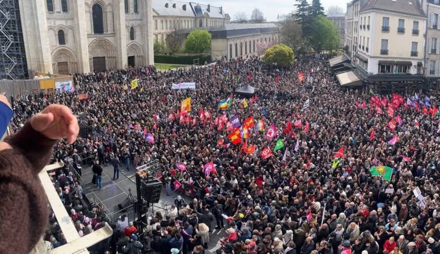 imagen de Saint-Denis marchó contra el racismo en respaldo a su nuevo alcalde