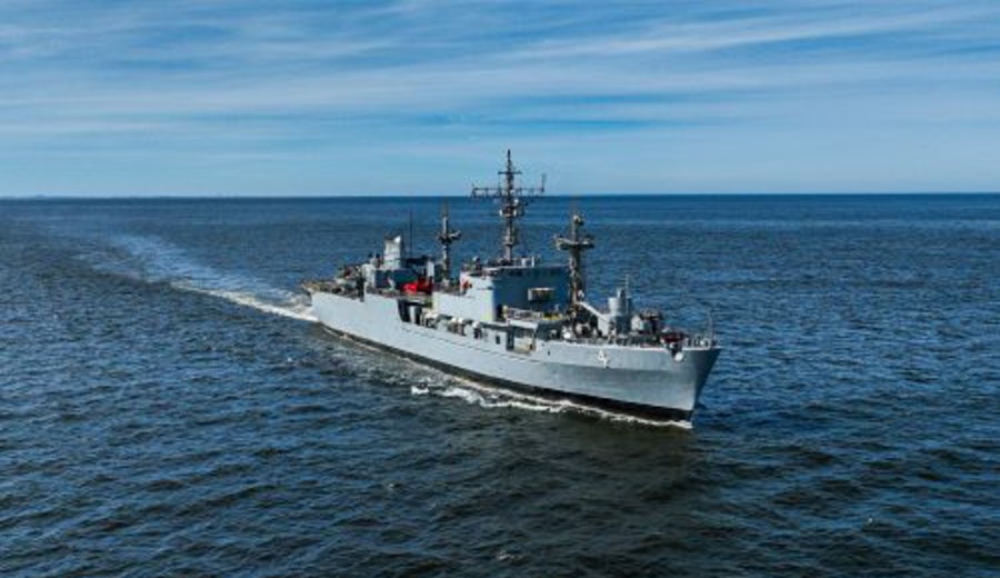 imagen de Solo con votos del FA, Senado aprobó el ascenso a contralmirante del capitán González López, que inspeccionara a Cardama