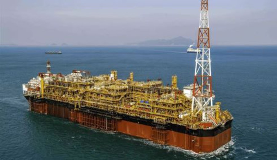 imagen de La mayor plataforma petrolera de América Latina produce 225 000 barriles diarios a 2000 metros de profundidad