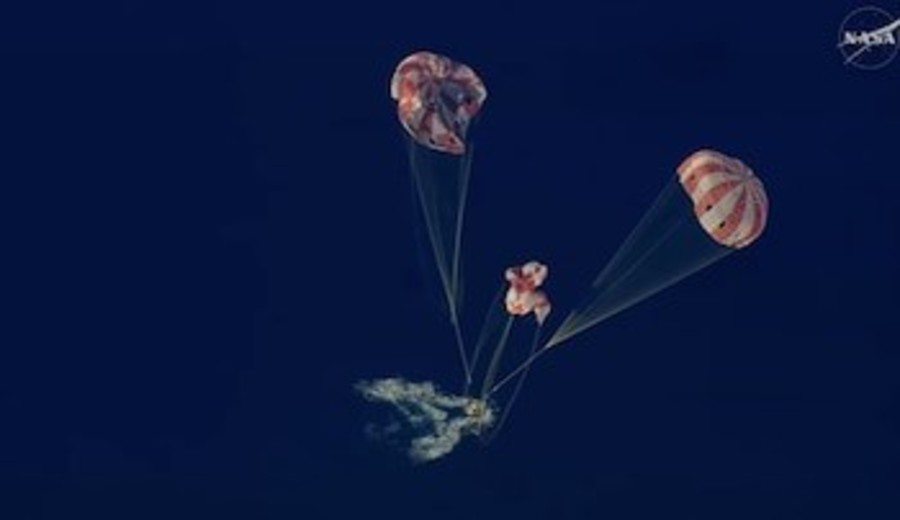 imagen de A 40.000 km/h y soportando 2.700 ºC: así fue el amerizaje de Artemis II en el océano Pacífico