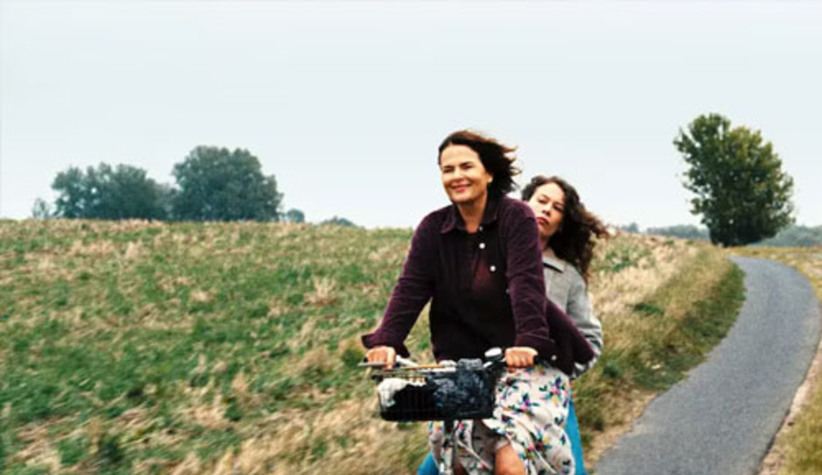 imagen de Un año después de su estreno, llega a cines una de las mejores películas 2025. Dos mujeres unidas por el truma