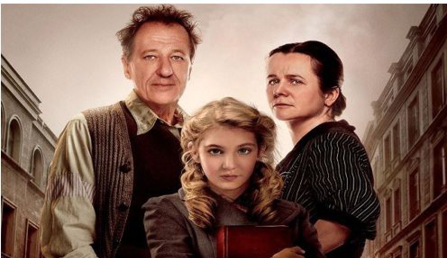 imagen de La ladrona de libros, desgraciadamente tan actual. Esteban Valenti