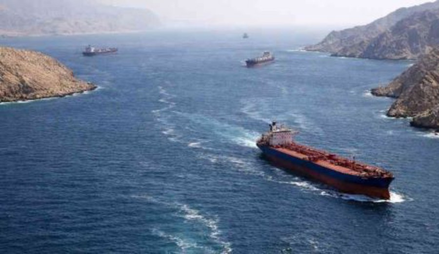 imagen de Hay 20 000 marineros atrapados en el estrecho de Ormuz