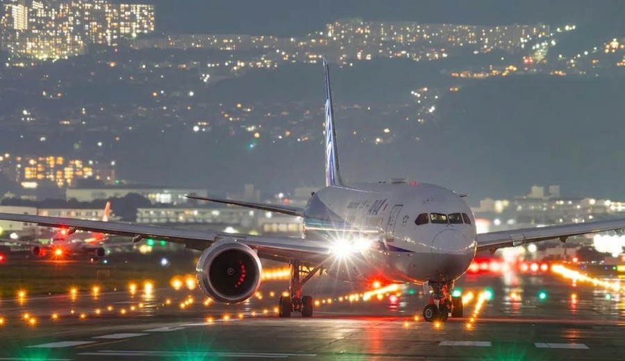 imagen de La guerra con Irán dispara el jet fuel y encarece los vuelos en plena temporada alta