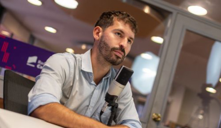 imagen de AEBU: Hablemos de endeudamiento