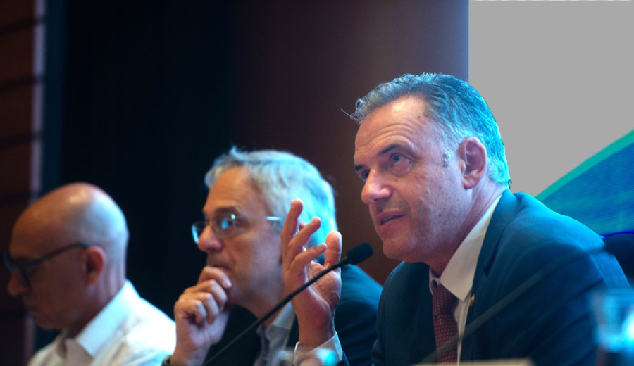 imagen de Orsi lanza una estrategia nacional de desarrollo con empresarios, sindicatos y academia