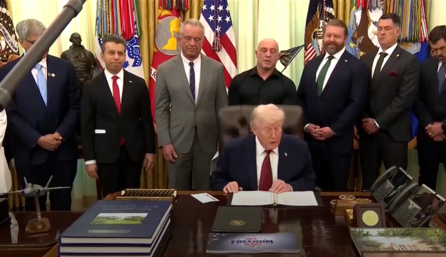 imagen de Trump acelera los psicodélicos, entre promesas clínicas y cautela regulatoria