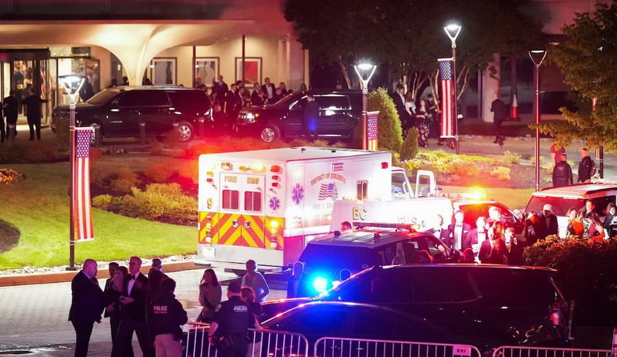 imagen de Tiroteo en cena de corresponsales de la Casa Blanca: Trump ileso, un agente baleado y el sospechoso identificado