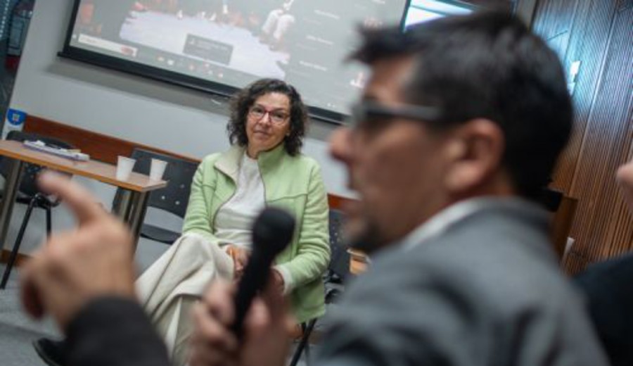 imagen de AEBU debatió salud mental y trabajo