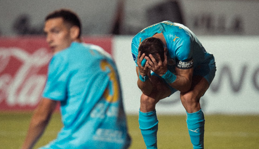 imagen de City Torque perdió el invicto al perder 2-1 en su visita a Riestra pero sigue líder de su grupo