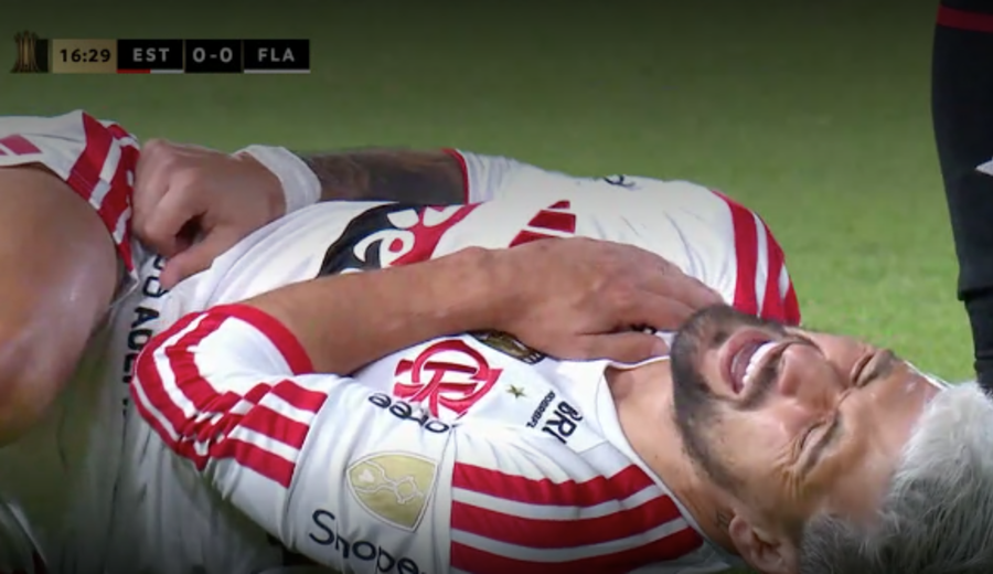 imagen de De Arrascaeta sufrió una lesión en Flamengo y encendió las alarmas en Uruguay de cara al Mundial