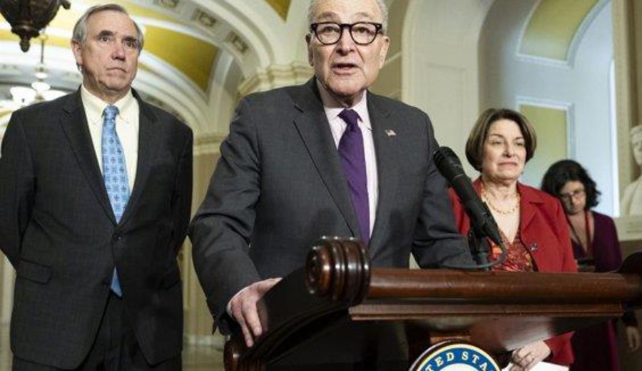 imagen de Senado de EEUU aprueba una resolución para limitar los poderes de guerra de Trump y retirar tropas de Irán