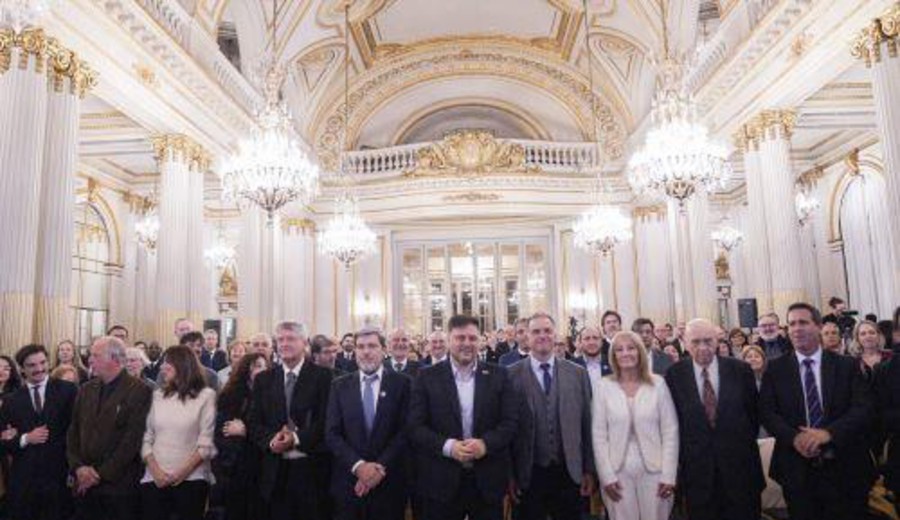 imagen de Con la presencia de Orsi y Cosse, Legislatura porteña homenajeó a Michelini, Gutiérrez Ruiz, Barredo y Whitelaw
