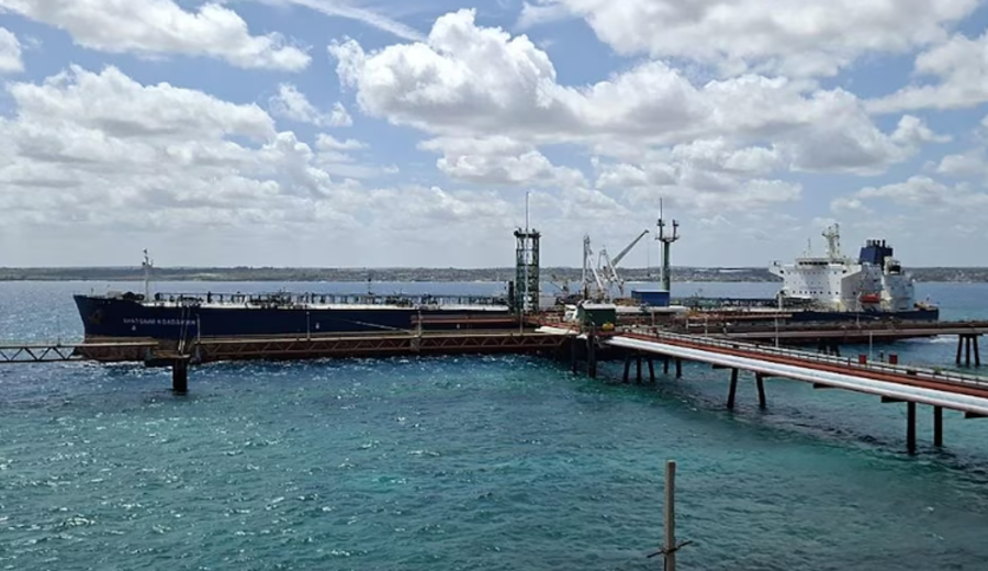 imagen de Crisis energética en Cuba: petrolero ruso Universal desvió su rumbo y no llegará a la isla