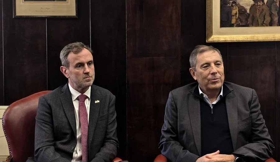 imagen de Uruguay y Reino Unido acuerdan cooperación en infraestructura, espacio e inteligencia artificial