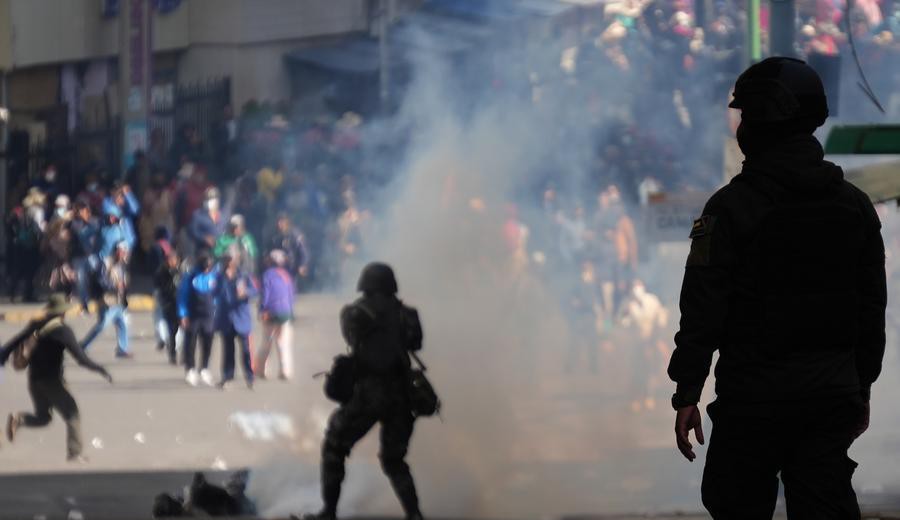 imagen de Bolivia posterga el diálogo mientras los bloqueos mantienen la presión sobre Rodrigo Paz