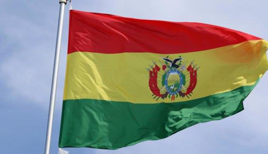 imagen de Renuncian los ministros de Defensa y Educación de Bolivia en medio de los bloqueos que exigen la salida de Paz