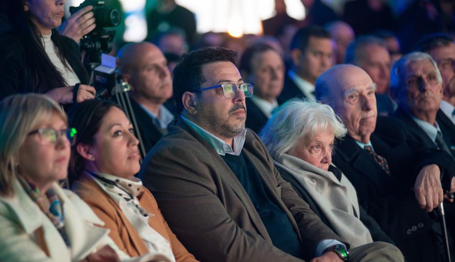 imagen de 90 años de Conaprole: Una cooperativa que brinda oportunidades "para que nadie quede atrás”, dijo Cardona