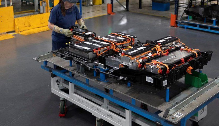 imagen de Uruguay prepara la segunda vida de las baterías de autos eléctricos
