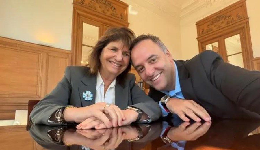 imagen de Bullrich cruzó a Adorni y habló de “omisión ética” por su declaración jurada