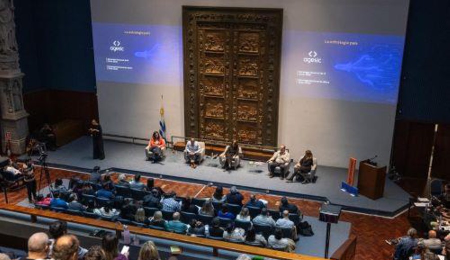 imagen de “Estado e Inteligencia Artificial” en debate en Ciclo de Innovación convocado por la Intendencia de Montevideo