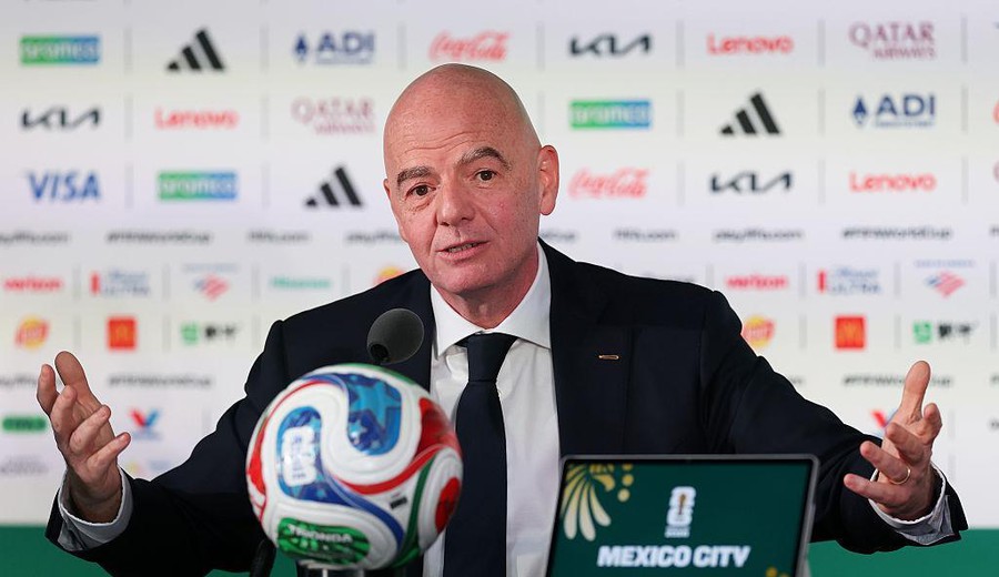 imagen de Polémica en el Mundial: por qué FIFA limitó el uso del español en una conferencia