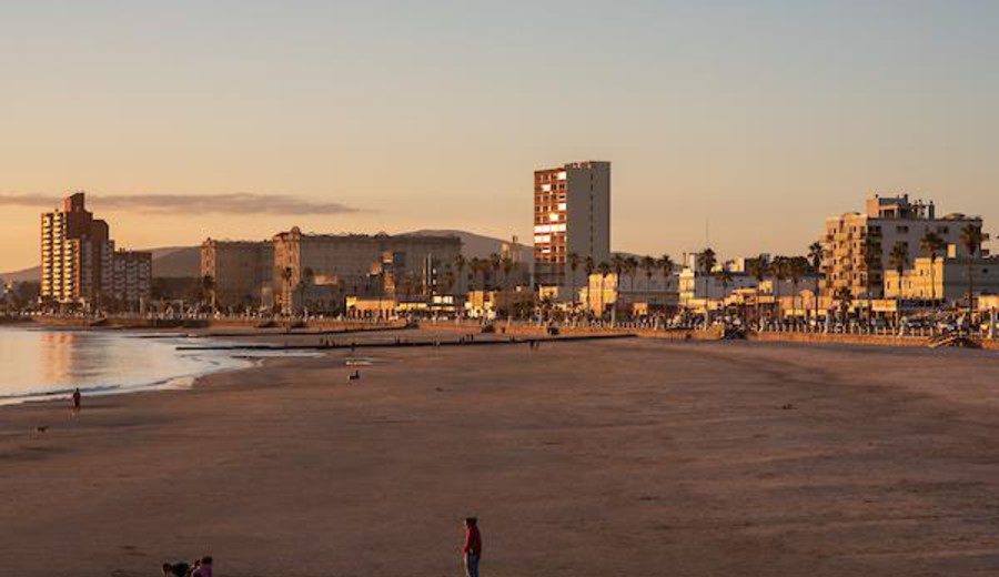 imagen de Piriápolis: las posibilidades que se manejan para combatir la constante pérdida de arena en su playa