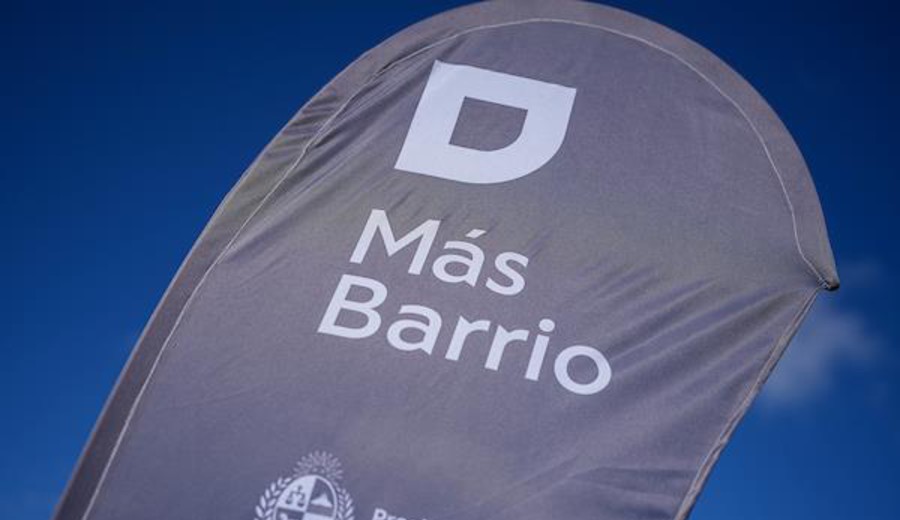 imagen de Programa Más Barrio: Gobierno firmó línea de crédito de U$S 250 millones con el CAF para su financiamiento
