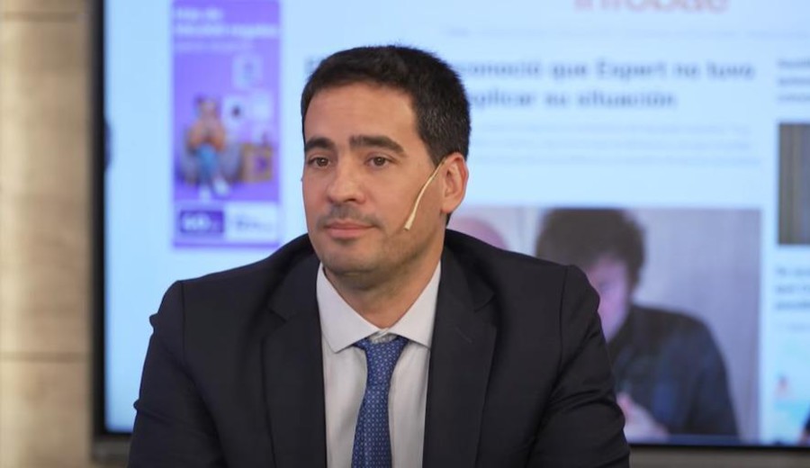 imagen de Los viejos tuits de Milei contra Ravier complican el debut del nuevo vocero presidencial