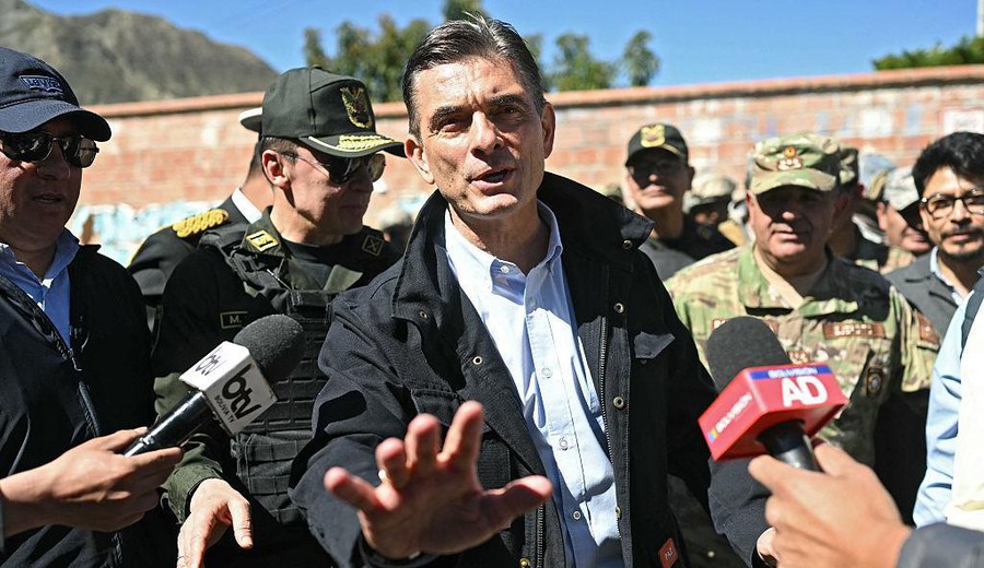 imagen de Paz decreta estado de excepción tras 50 días de bloqueos en Bolivia
