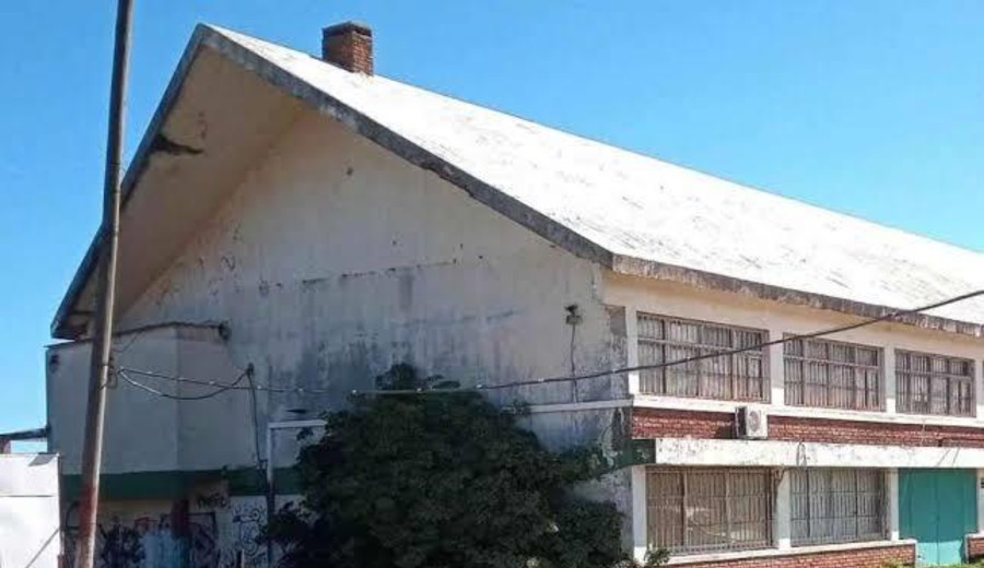 imagen de Playa Hermosa: vecinos buscan revitalizar el exparador Nevada ya que 95% de la estructura está apta para ser reflotada