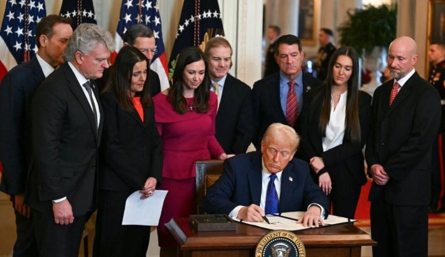 imagen de Trump se niega a firmar una ley bipartidista de vivienda para presionar por su reforma electoral