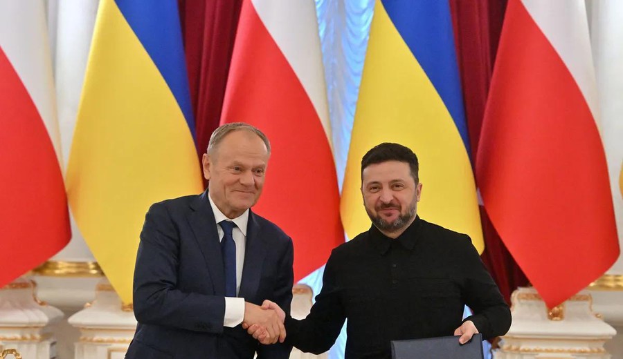 imagen de Zelenski abrirá archivos sobre Volinia y ampliará las exhumaciones para recomponer la relación con Polonia
