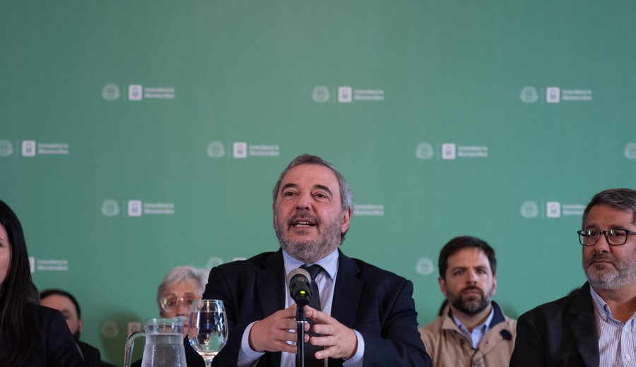 imagen de Bergara descarta extender por ahora el estacionamiento tarifado a Pocitos, Punta Carretas y Carrasco