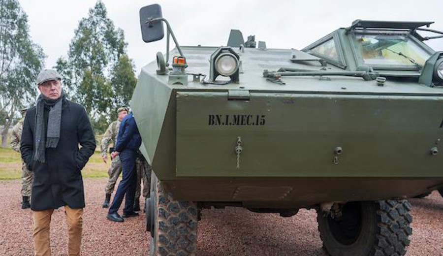 imagen de Menos de un día de uso y se rompió el primer blindado militar Cóndor