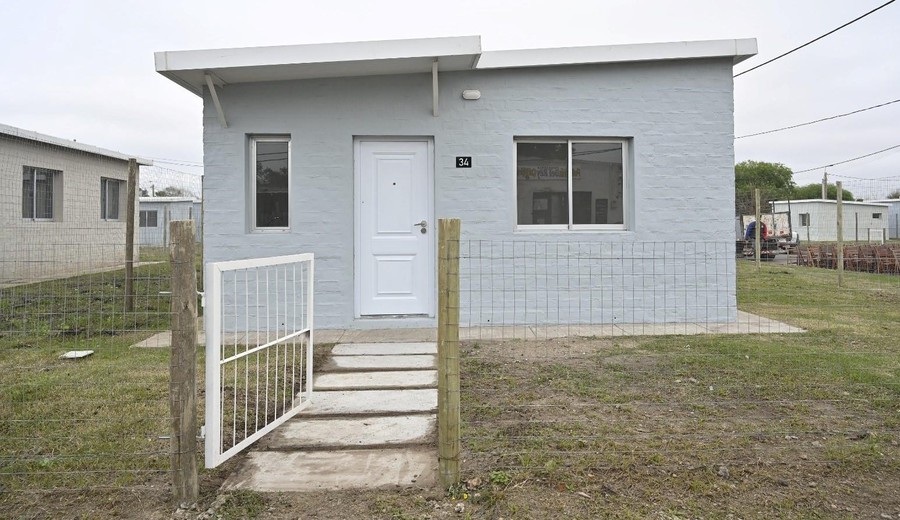 imagen de Ministerio de Vivienda entregó 135 casas y regularizó 23 en Paysandú: inversión de 12 millones de dólares