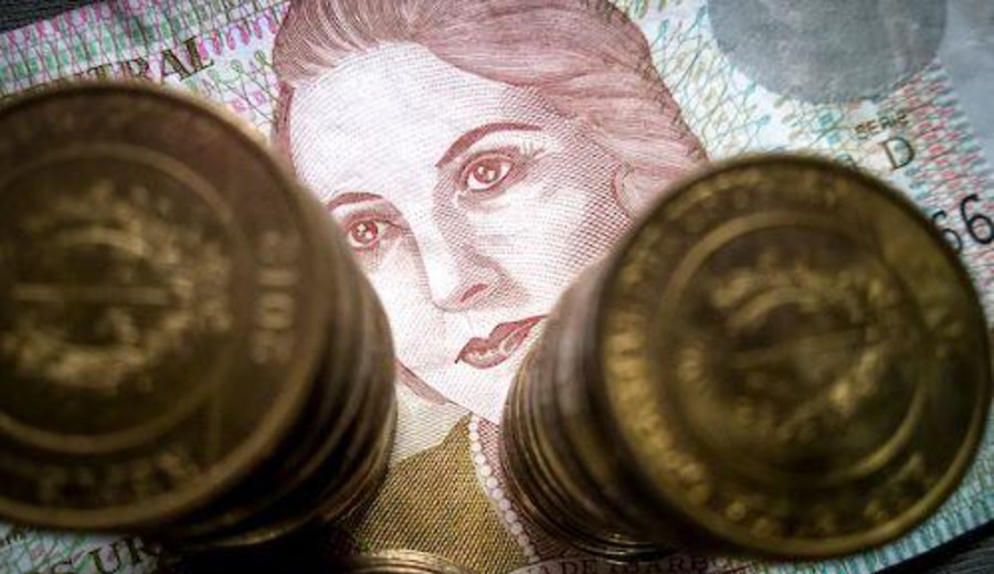 imagen de Más de medio millón de uruguayos tiene ingresos laborales mensuales inferiores a 25 000 pesos