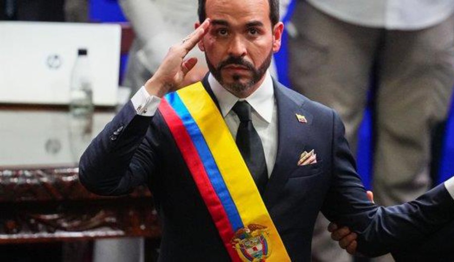 imagen de De la Espriella promete "recuperación total de la seguridad" y una "regeneración nacional" en su investidura