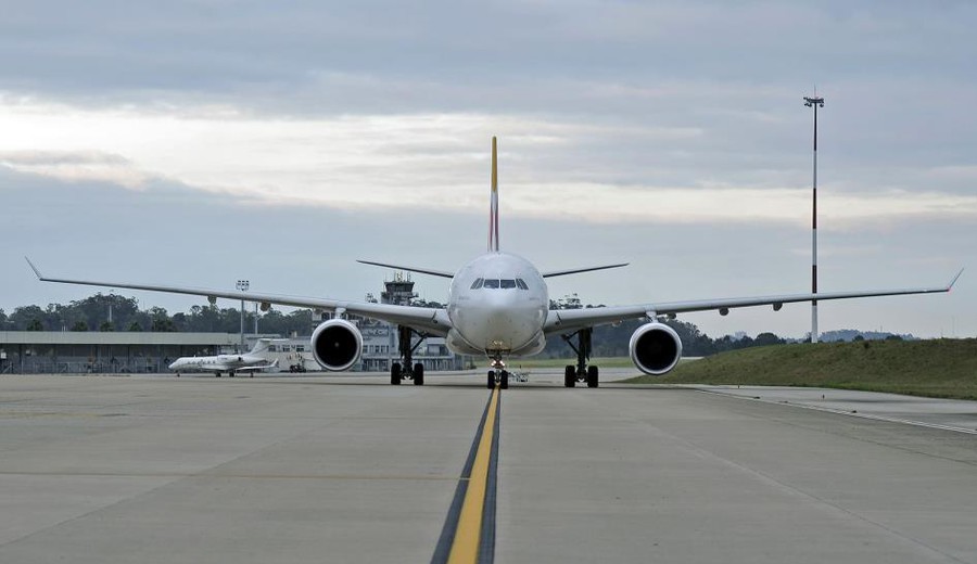 imagen de Aeropuerto de Carrasco incorpora vuelos hacia Miami y Porto Alegre